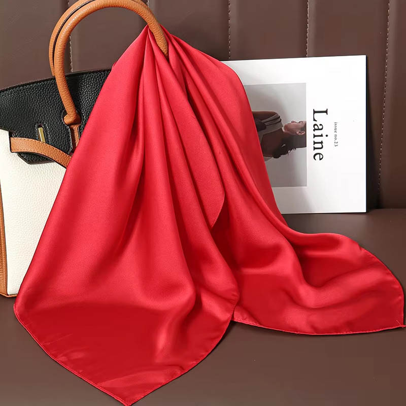 Luxury Solid Color Silk Square - Discount Luxury Bags recensie en prijs