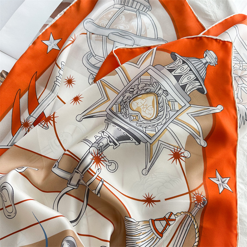 Luxury Brand Scarf Large Silk  - Luxury Bags Shopping recensie en prijs