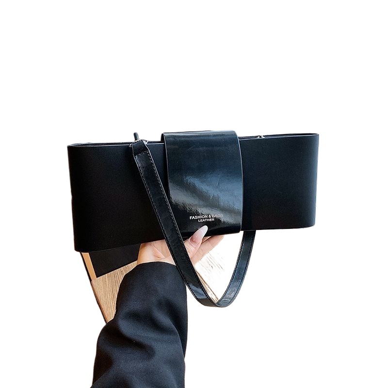 French Premium Underarm Bag Tr - Luxury Bags Level recensie en prijs