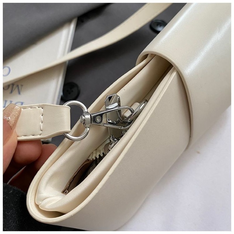 French Premium Underarm Bag Tr - Luxury Bags Level recensie en prijs