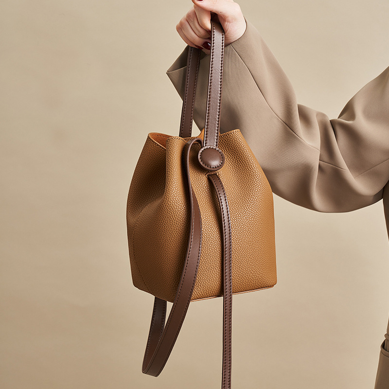 Classic Women's Water Bucket H - Luxury Bags Level recensie en prijs